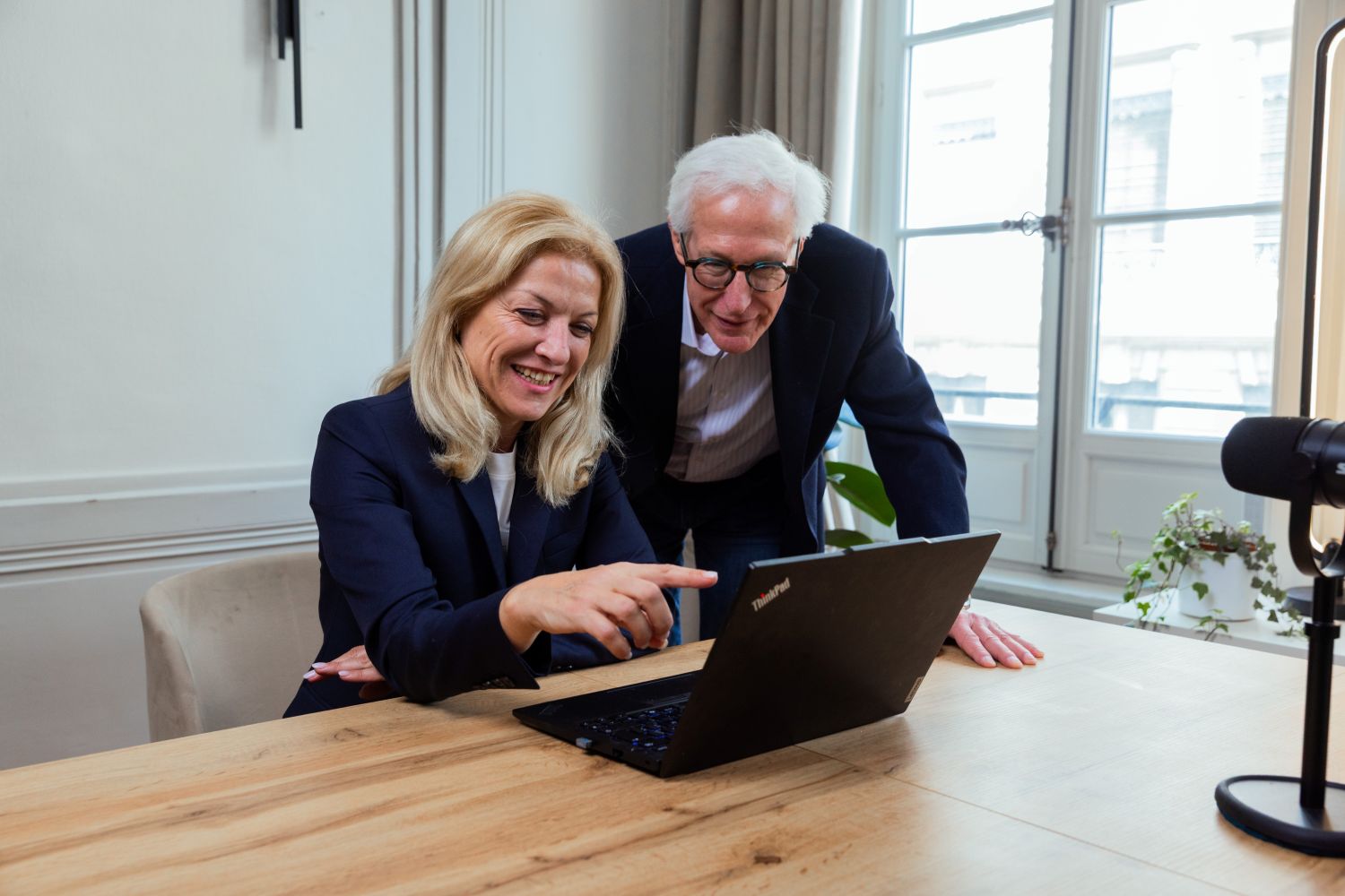 Collaborating in the Smartemis Office